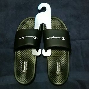 Champion women slides